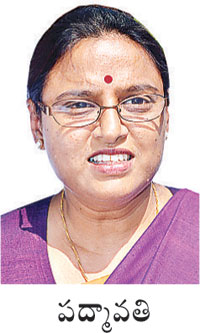 పోరాటాల ఖిల్లాలో హోరాహోరీ