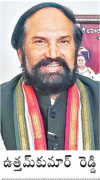 పోరాటాల ఖిల్లాలో హోరాహోరీ