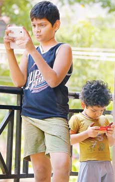 ష్!! గప్చుప్ యాప్
